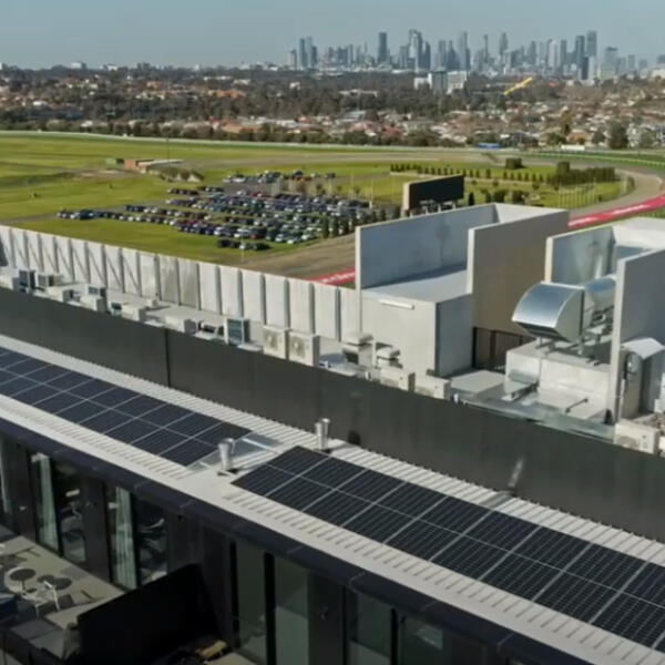 20kw SunGrow Power solar inverter installed on residential apartment block in Moonee Ponds